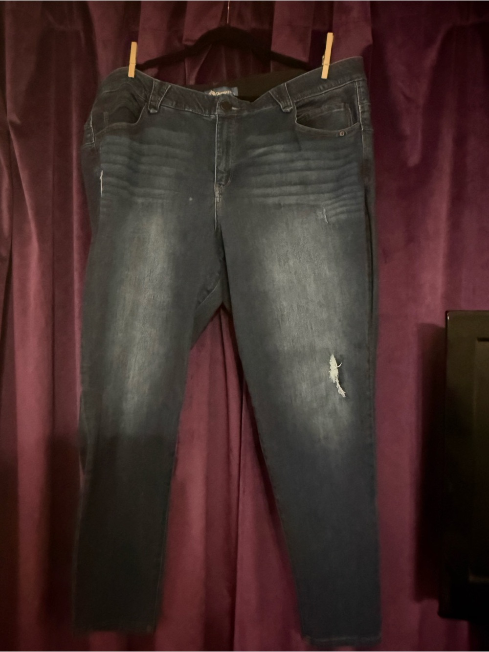 Democracy Dark Blue Women's Skinny Jeans with Distressed Knee